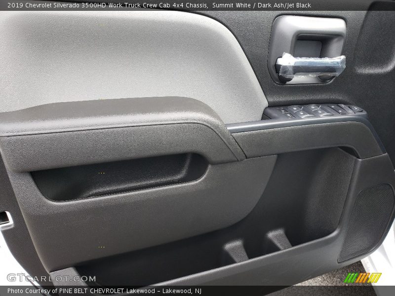 Summit White / Dark Ash/Jet Black 2019 Chevrolet Silverado 3500HD Work Truck Crew Cab 4x4 Chassis
