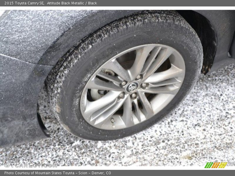 Attitude Black Metallic / Black 2015 Toyota Camry SE