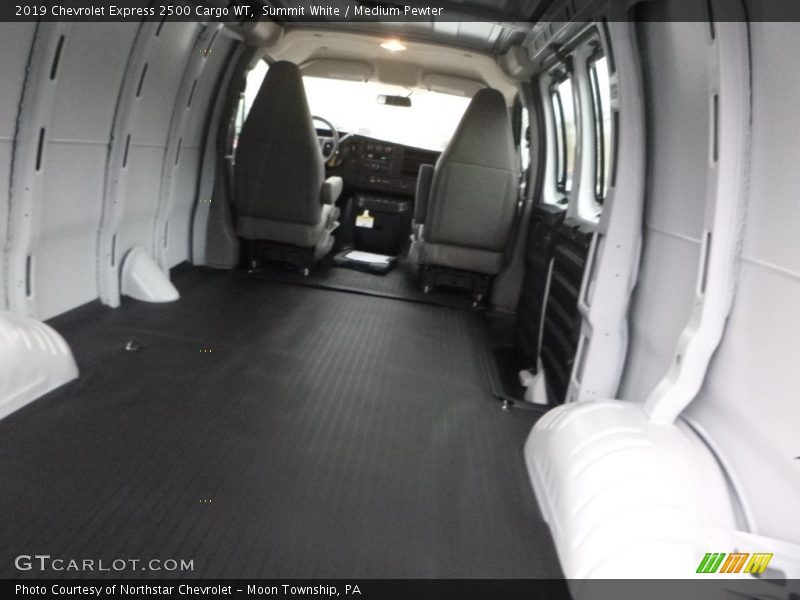 Summit White / Medium Pewter 2019 Chevrolet Express 2500 Cargo WT
