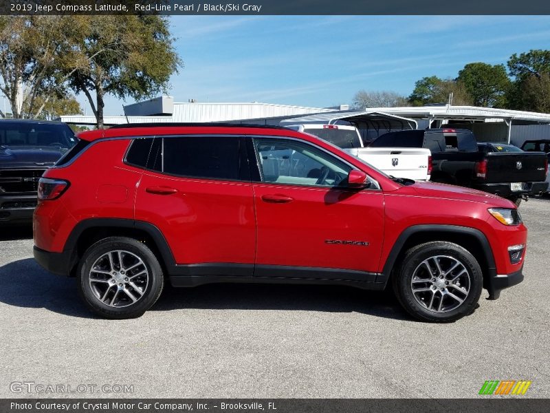 Red-Line Pearl / Black/Ski Gray 2019 Jeep Compass Latitude