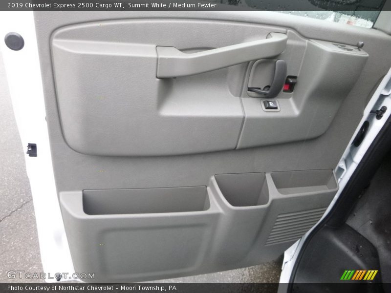 Summit White / Medium Pewter 2019 Chevrolet Express 2500 Cargo WT
