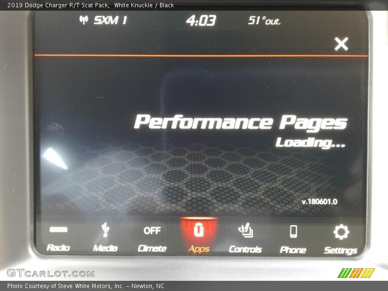White Knuckle / Black 2019 Dodge Charger R/T Scat Pack