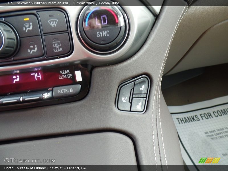 Summit White / Cocoa/Dune 2019 Chevrolet Suburban Premier 4WD