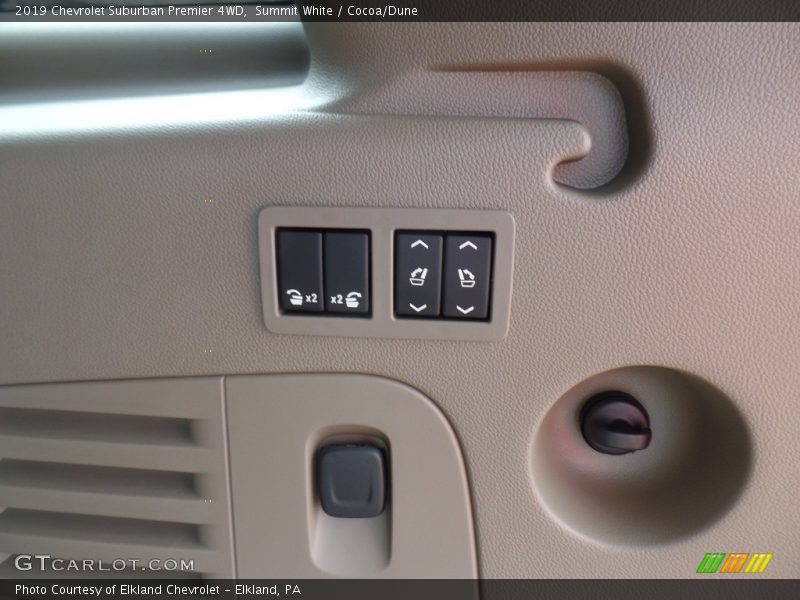 Summit White / Cocoa/Dune 2019 Chevrolet Suburban Premier 4WD