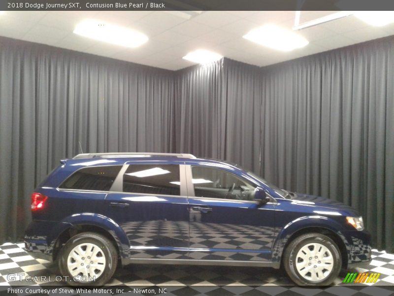 Contusion Blue Pearl / Black 2018 Dodge Journey SXT
