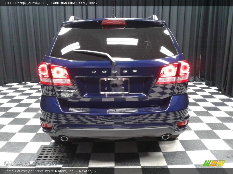 Contusion Blue Pearl / Black 2018 Dodge Journey SXT