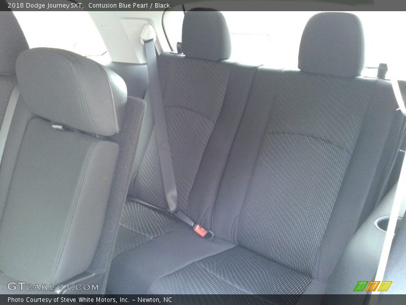 Contusion Blue Pearl / Black 2018 Dodge Journey SXT