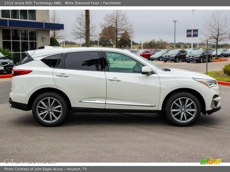 White Diamond Pearl / Parchment 2019 Acura RDX Technology AWD