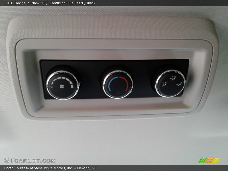 Contusion Blue Pearl / Black 2018 Dodge Journey SXT