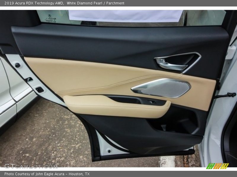 White Diamond Pearl / Parchment 2019 Acura RDX Technology AWD