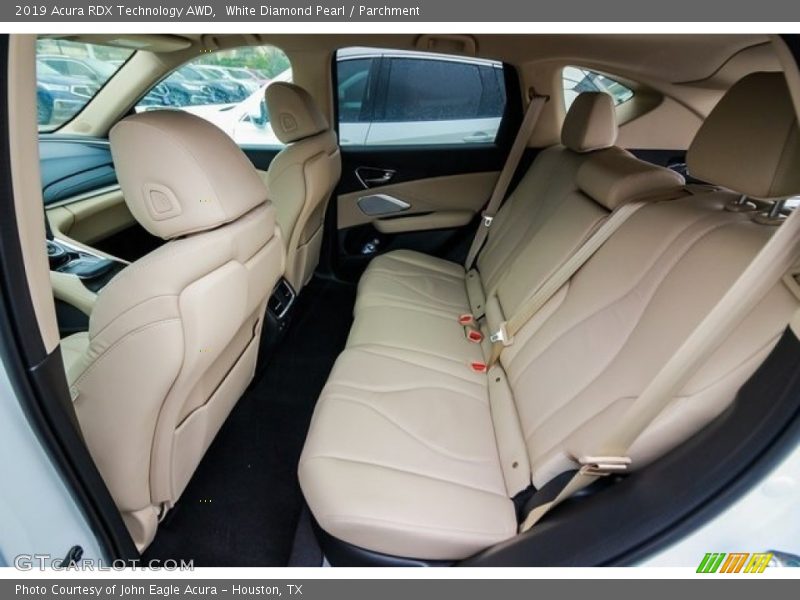 White Diamond Pearl / Parchment 2019 Acura RDX Technology AWD
