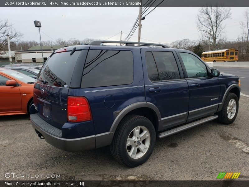 Medium Wedgewood Blue Metallic / Graphite 2004 Ford Explorer XLT 4x4