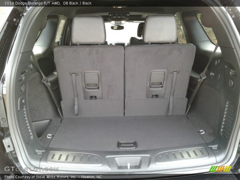  2019 Durango R/T AWD Trunk