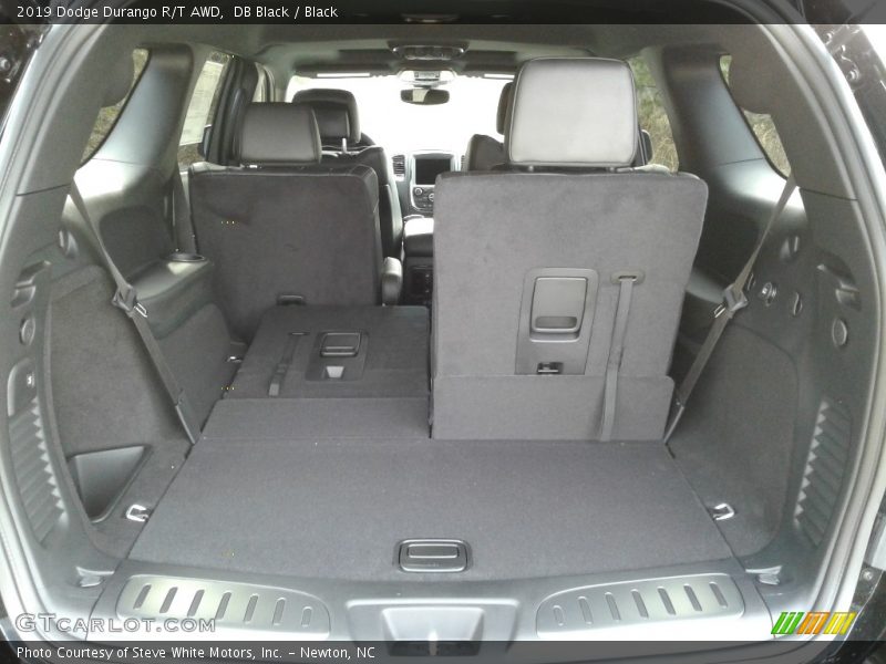  2019 Durango R/T AWD Trunk