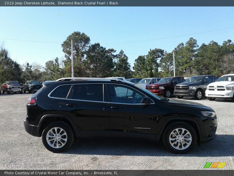 Diamond Black Crystal Pearl / Black 2019 Jeep Cherokee Latitude