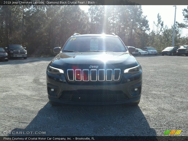 Diamond Black Crystal Pearl / Black 2019 Jeep Cherokee Latitude