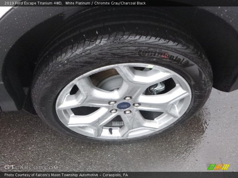 White Platinum / Chromite Gray/Charcoal Black 2019 Ford Escape Titanium 4WD