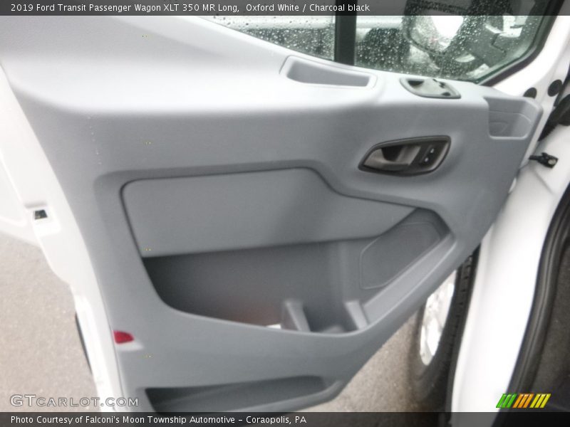 Oxford White / Charcoal black 2019 Ford Transit Passenger Wagon XLT 350 MR Long