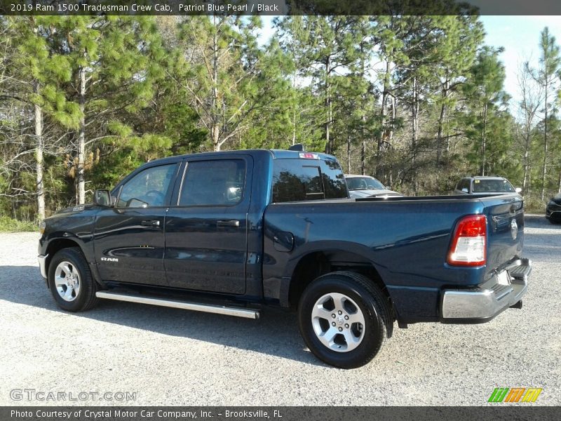 Patriot Blue Pearl / Black 2019 Ram 1500 Tradesman Crew Cab