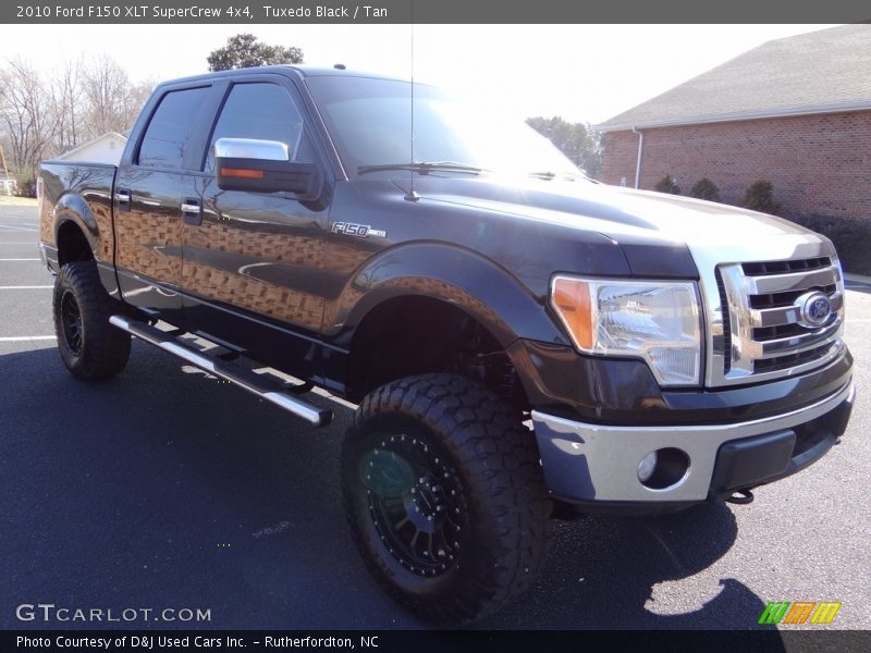 Tuxedo Black / Tan 2010 Ford F150 XLT SuperCrew 4x4