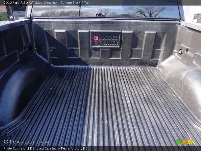 Tuxedo Black / Tan 2010 Ford F150 XLT SuperCrew 4x4