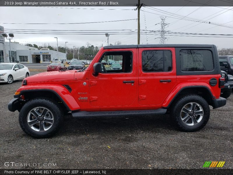 Firecracker Red / Black 2019 Jeep Wrangler Unlimited Sahara 4x4