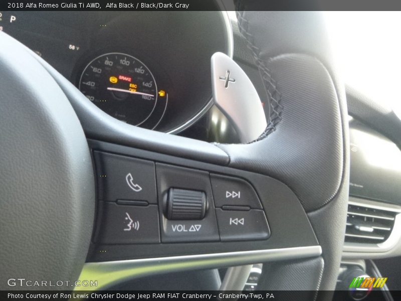 Alfa Black / Black/Dark Gray 2018 Alfa Romeo Giulia Ti AWD