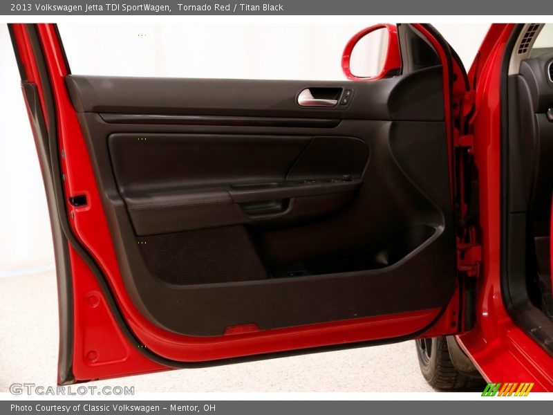 Tornado Red / Titan Black 2013 Volkswagen Jetta TDI SportWagen