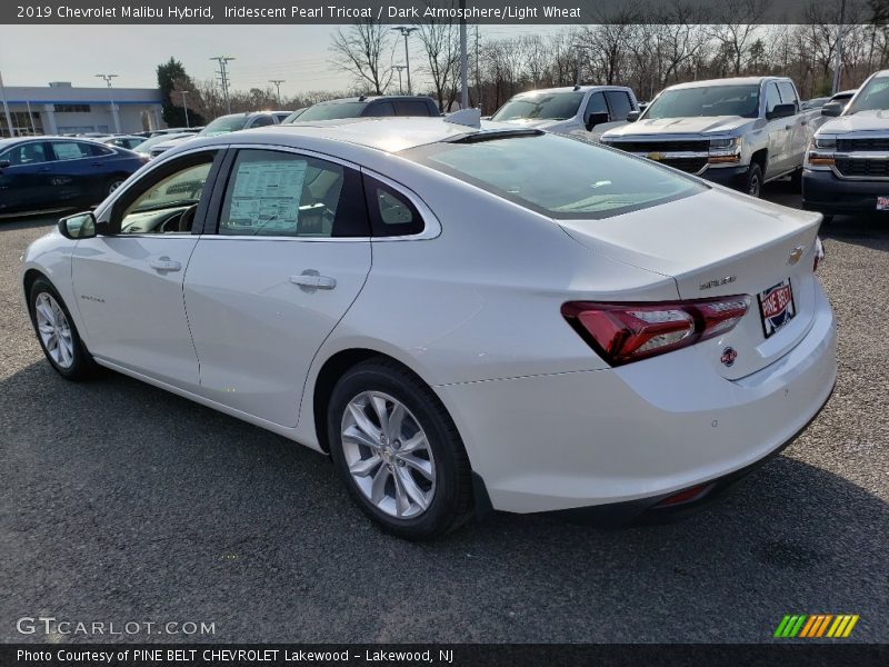 Iridescent Pearl Tricoat / Dark Atmosphere/Light Wheat 2019 Chevrolet Malibu Hybrid
