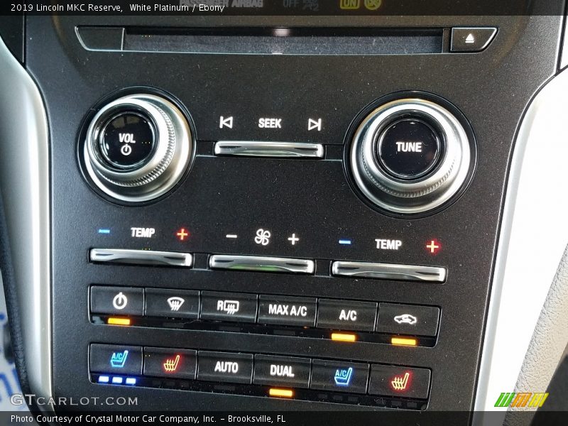 White Platinum / Ebony 2019 Lincoln MKC Reserve