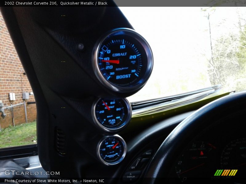 Quicksilver Metallic / Black 2002 Chevrolet Corvette Z06