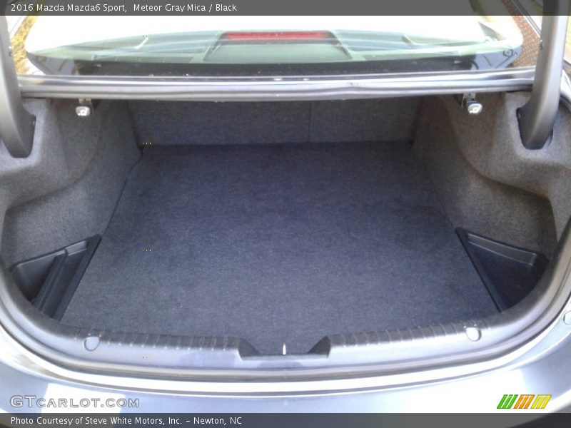 Meteor Gray Mica / Black 2016 Mazda Mazda6 Sport