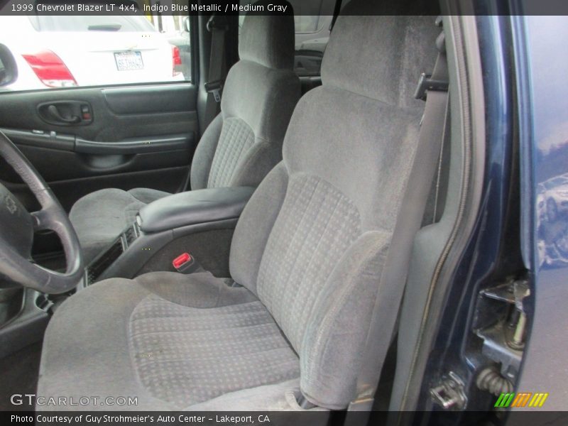 Indigo Blue Metallic / Medium Gray 1999 Chevrolet Blazer LT 4x4