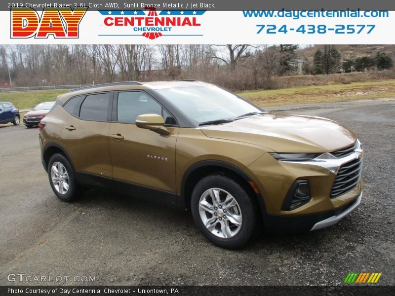 Sunlit Bronze Metallic / Jet Black 2019 Chevrolet Blazer 3.6L Cloth AWD