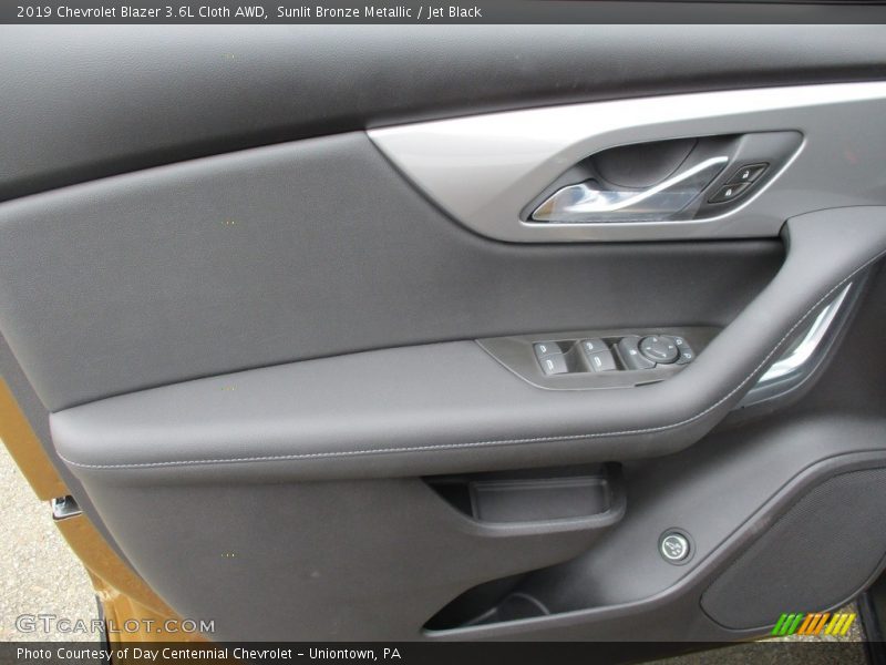 Sunlit Bronze Metallic / Jet Black 2019 Chevrolet Blazer 3.6L Cloth AWD