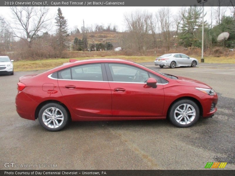 Cajun Red Tintcoat / Jet Black/­Galvanized 2019 Chevrolet Cruze LT