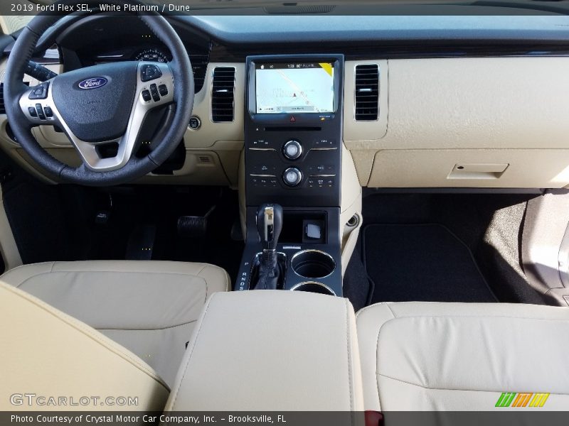 White Platinum / Dune 2019 Ford Flex SEL