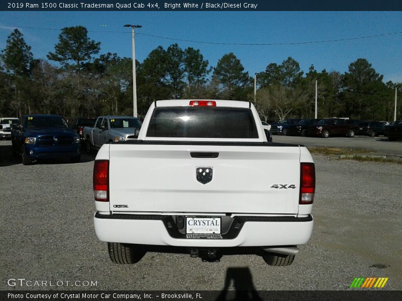 Bright White / Black/Diesel Gray 2019 Ram 1500 Classic Tradesman Quad Cab 4x4