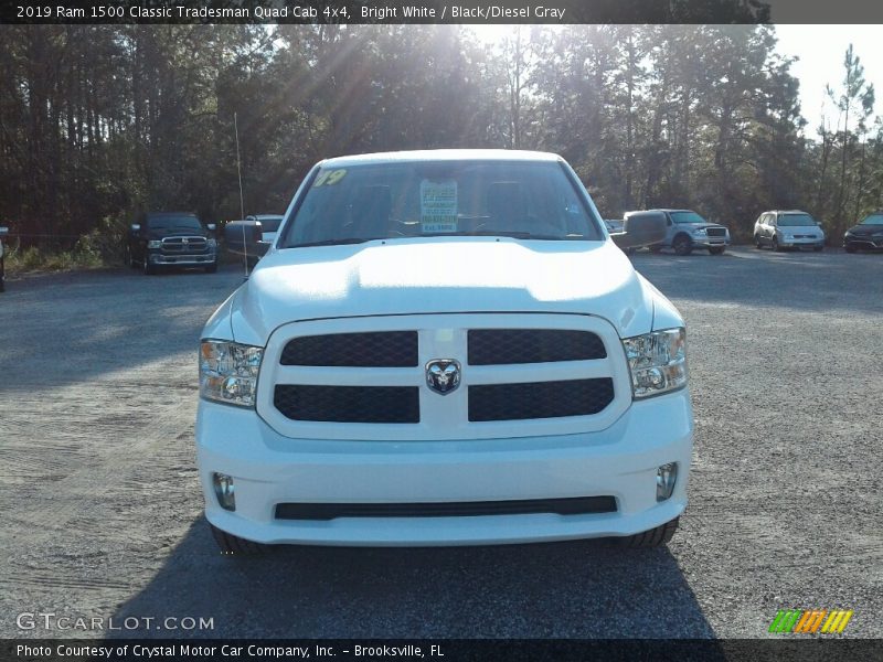 Bright White / Black/Diesel Gray 2019 Ram 1500 Classic Tradesman Quad Cab 4x4