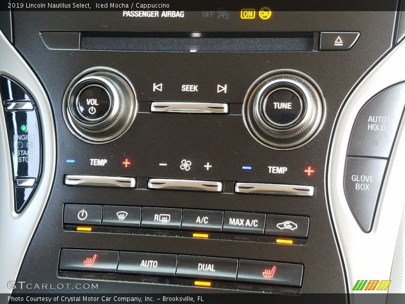 Controls of 2019 Nautilus Select