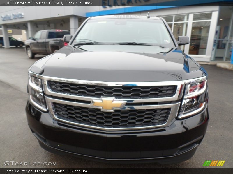 Black / Jet Black 2019 Chevrolet Suburban LT 4WD