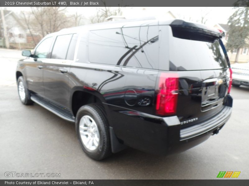 Black / Jet Black 2019 Chevrolet Suburban LT 4WD