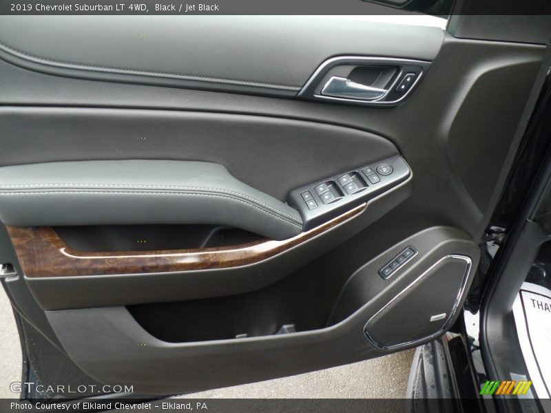 Black / Jet Black 2019 Chevrolet Suburban LT 4WD