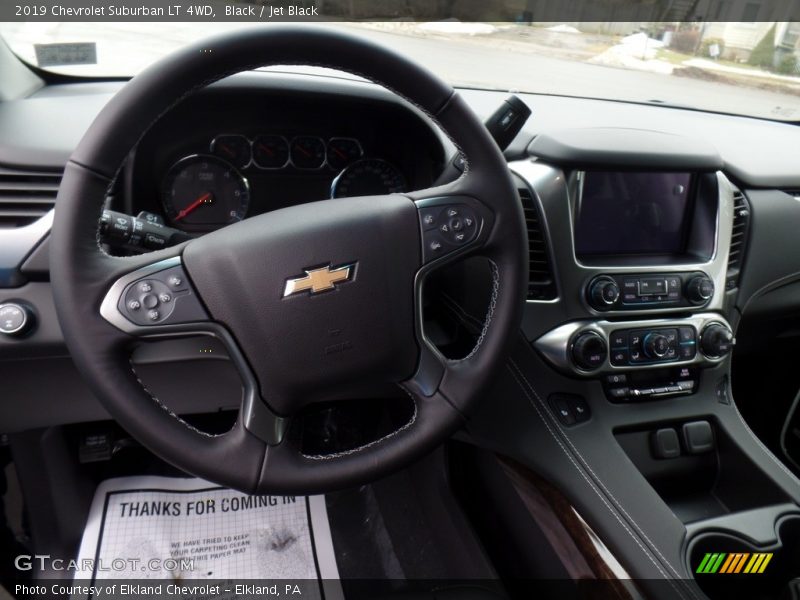 Black / Jet Black 2019 Chevrolet Suburban LT 4WD