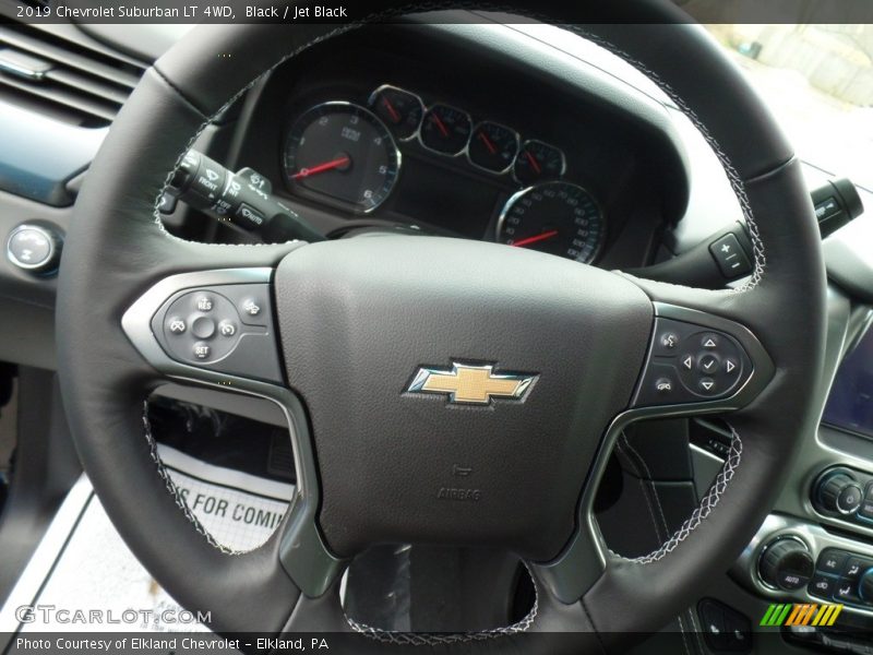 Black / Jet Black 2019 Chevrolet Suburban LT 4WD