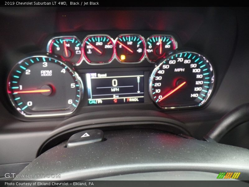 Black / Jet Black 2019 Chevrolet Suburban LT 4WD