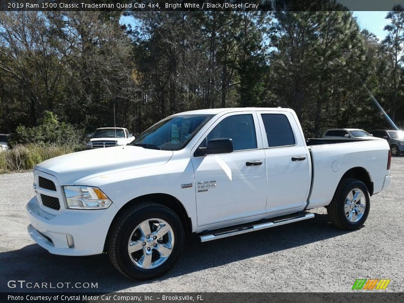 Bright White / Black/Diesel Gray 2019 Ram 1500 Classic Tradesman Quad Cab 4x4