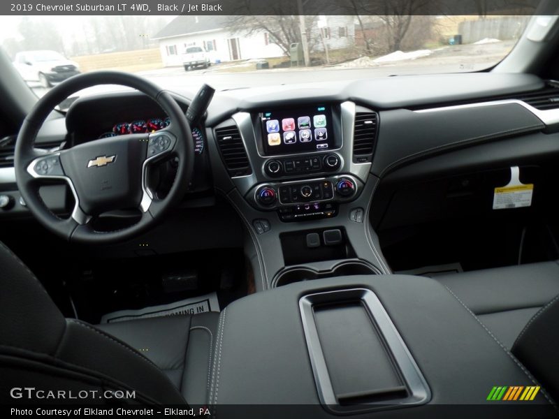 Black / Jet Black 2019 Chevrolet Suburban LT 4WD