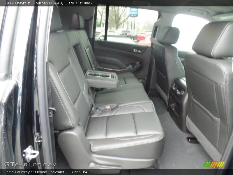 Black / Jet Black 2019 Chevrolet Suburban LT 4WD