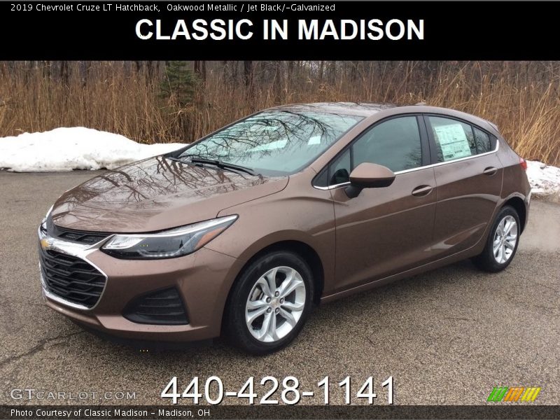 Oakwood Metallic / Jet Black/­Galvanized 2019 Chevrolet Cruze LT Hatchback
